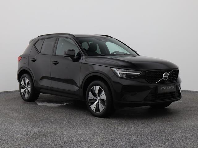 Volvo XC40 1.5 T4 Plug-in hybrid Plus Dark | CAMERA | H&K | KEYLESS | STOEL- EN STUURVERW.