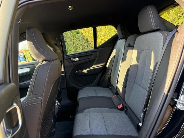 Volvo XC40 B4 Plus Dark Harman/kardon | Trekhaak | stoel/stuur verwarming | Memory |