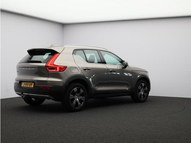 Volvo XC40 T2 Inscription / Trekhaak / Adapt. cruise / Leder / Keyless