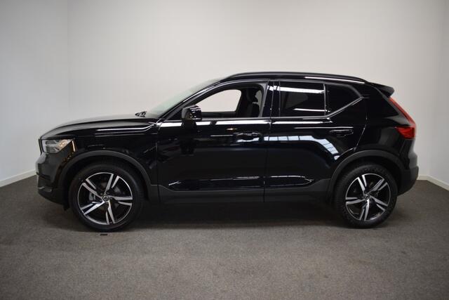 Volvo XC40 54000km T3 164pk AUT8 BNS Pro Navi/ Stuur en Stoelverw./ DAB/ Camera