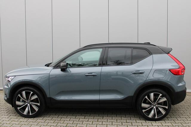 Volvo XC40 Recharge Pro | 360 graden camera | Elektrisch verstelbare stoelen | All Season banden