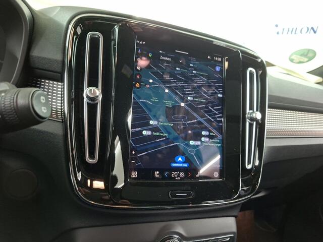 Volvo XC40 Recharge P8 AWD R-Design 1e-Eig. & Dealer-Onderh. BOVAG-Garantie. NL-Auto.