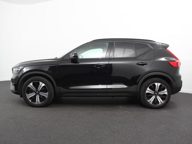 Volvo XC40 1.5 T5 Automaat Plug-in hybrid Ultimate Dark | Electrisch Glazen Panorama dak | Navigatie | Dab | Led | Adaptive Cruise Control | Camera | Parkeer sensoren