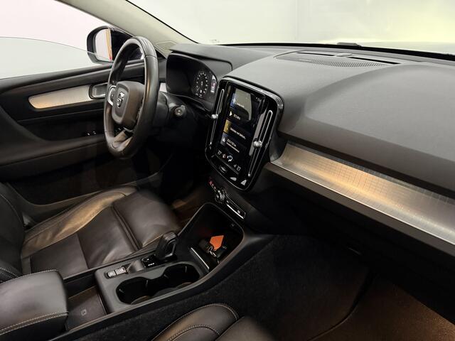 Volvo XC40 1.5 T4 Recharge R-Design Expression Leder, Camera, Navi, Harman/Kardon, Winterpakket, Cruise control adaptief, Elektrische achterklep