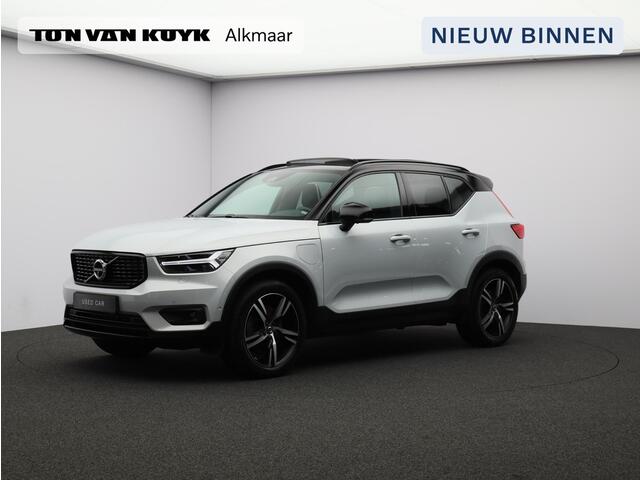 Volvo XC40 T5 Twin Engine R-Design / Pan. dak / Trekhaak / 360 camera / Harman Kardon / Stoelverwarming