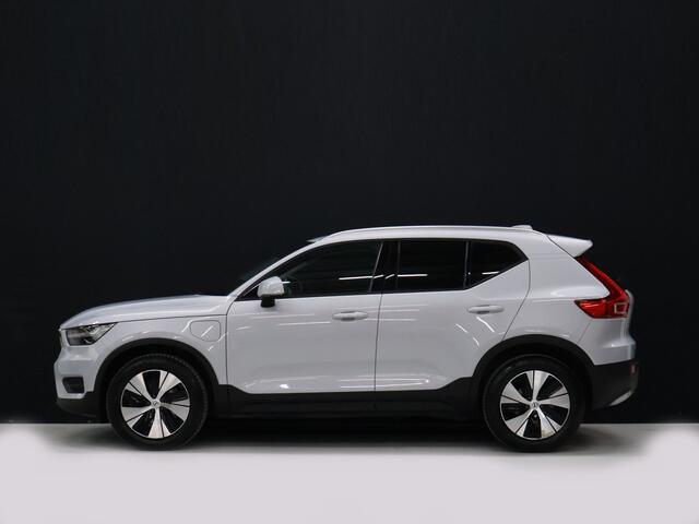 Volvo XC40 1.5 T5 Twin Engine Momentum Pro [TREKHAAK INKLAPBAAR, APPLE CARPLAY, ANDROID, PDC V+A, CRUISE CONTROL, CLIMATE CONTROL, HALF LEDER, NIEUWSTAAT]