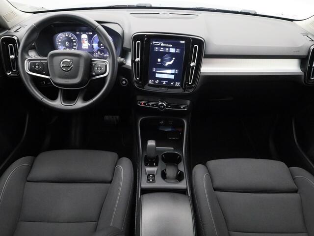 Volvo XC40 1.5 T4 Recharge Inscription Expression | PANO | CAMERA | H&K | STOEL- EN STUURVERW.