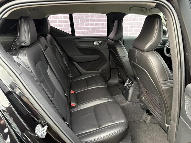 Volvo XC40 1.5 T5 Recharge Inscription | Trekhaak | Leder | Memory | Adaptieve LED meesturend | Zitting verlengers | Harman/Kardon | Adaptieve cruise control | Blis | On Call |