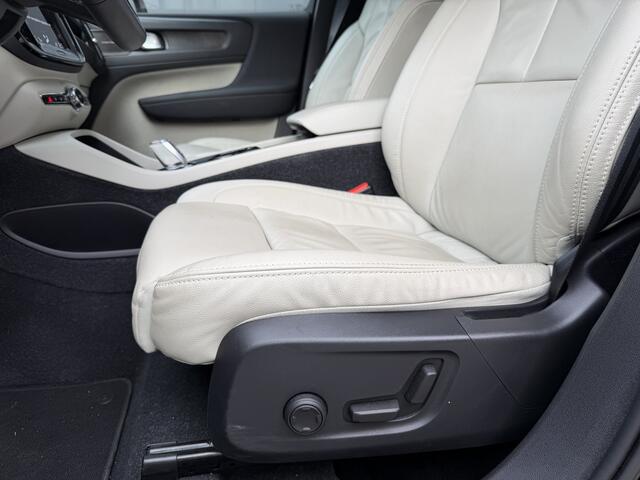 Volvo XC40 1.5 T5 Plug-in hybrid Plus Bright 19 inch | Getint Glas | 21000km!!