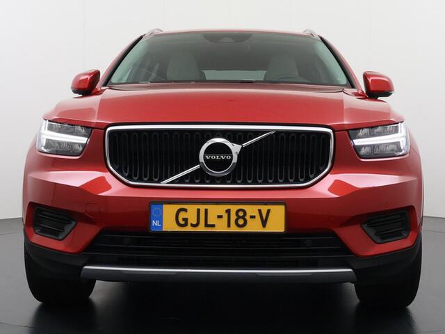 Volvo XC40 1.5 T3 Momentum Pro Trekhaak/Camera/Carplay etc.