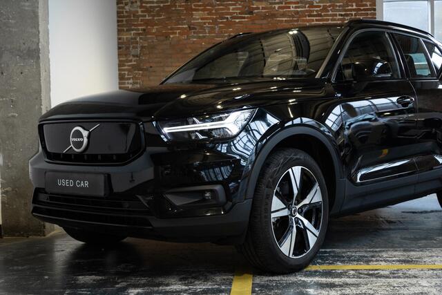 Volvo XC40 Recharge P8 AWD R-Design |Adaptieve Cruise Controle| Blind spot|| Verwarmbare Voorstoelen| Verwarmbaar Stuurwiel
