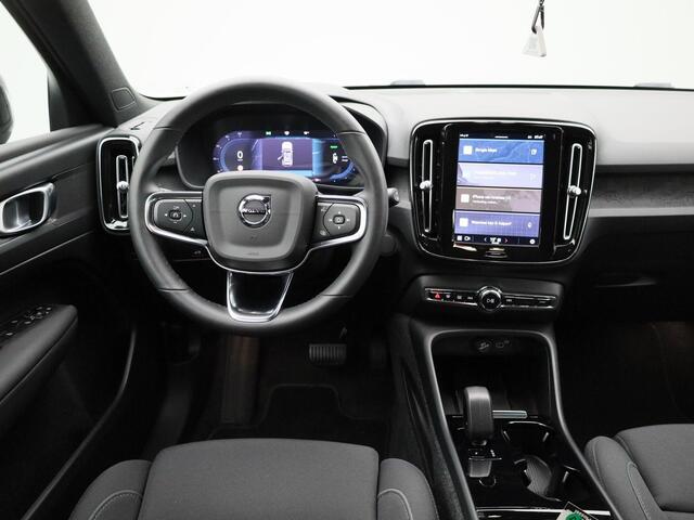 Volvo XC40 Recharge Core 230Pk | Google Navigatie | Apple & Android Carplay | Parkeersensoren Voor & Achter | Achteruitrijcamera | Climate Control | Cruise Control & Snelheidsbegrenzer |