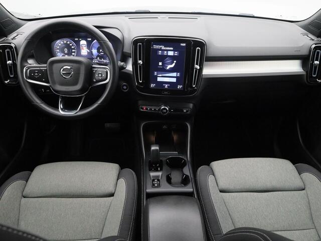 Volvo XC40 1.5 T4 Recharge Inscription Expression | CAMERA | KEYLESS