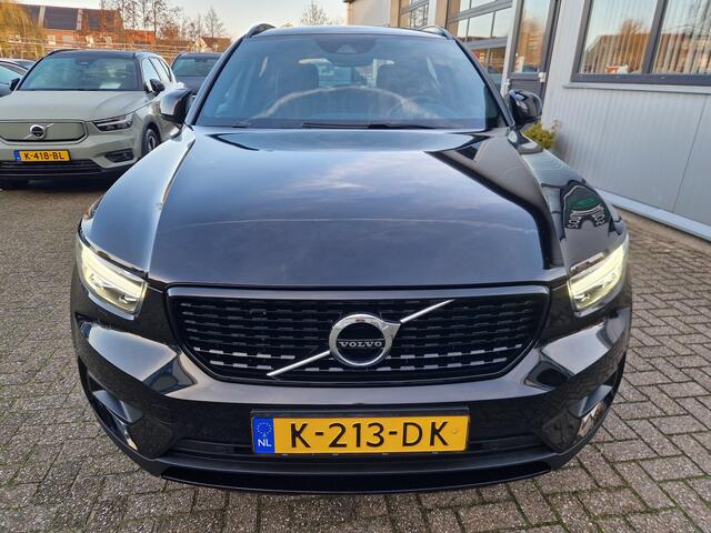 Volvo XC40 1.5 T3 R-Design Harman Kardon | Camera