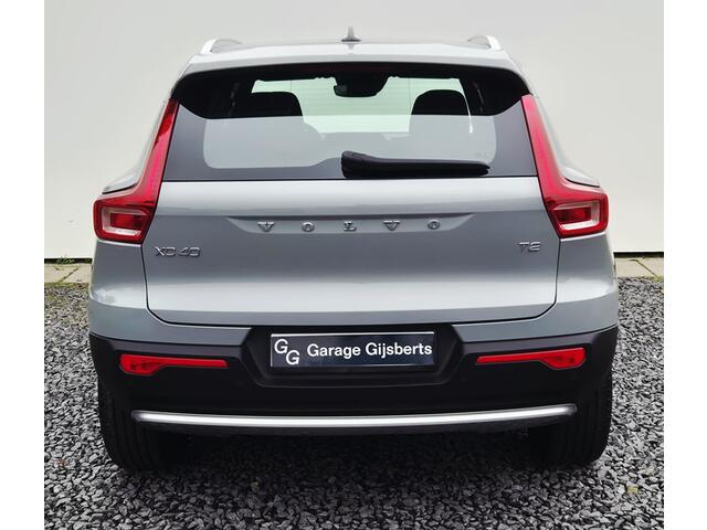 Volvo XC40 1.5 T2 Core 19" Wielen - Climate - LED-Thorshammer - Apple Carplay Android - Keyless Drive - Elektrische achterklep