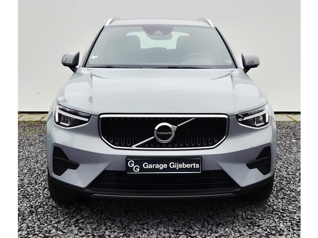 Volvo XC40 1.5 T2 Core 19" Wielen - Climate - LED-Thorshammer - Apple Carplay Android - Keyless Drive - Elektrische achterklep