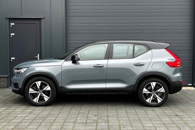 Volvo XC40 Recharge P8 AWD R-Design PANO STOEL+ STUURVERWARMING HARMEN KARDON