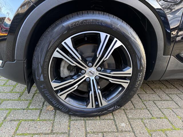 Volvo XC40 1.5 T5 Recharge Business Pro Carplay Leer