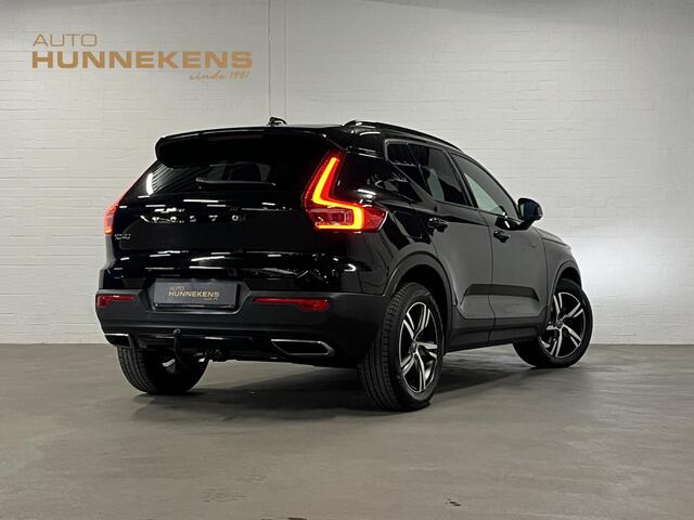 Volvo XC40 1.5 T3 R-Design Trekhaak | Cruise control | Achteruitrij camera | Stoelverwarming | Carplay