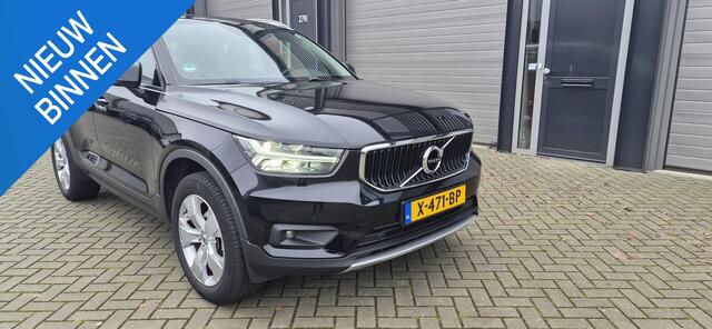 Volvo XC40 1.5 T3 Momentum, Navi, Cruise, PDC, Clima, Bluetooth enz. Voor een particulier aangeboden als eerste eigenaar, goed onderhouden en pas geleden koppeling en dubbelmassa vliegwiel vervangen.