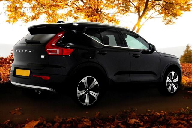 Volvo XC40 1.5 T4 155kW/211pk DCT7 Plug-in hybrid Ultimate Bright PANORAMADAK + HARMAN/KARDON + ADAPT.CRUISE + MATRIX LED + LANE ASSIST + NAPPALEDER + STOEL-&STUURVERWARMING + CAMERA + BLIS + EL.STOELEN + PARKSENSOREN V&A + 19" LM-VELGEN!!