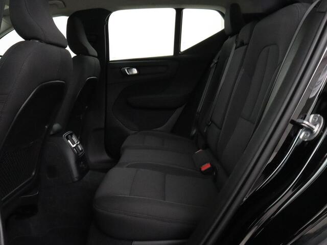 Volvo XC40 1.5 T5 Recharge Inscription | Trekhaak | Stoelverwarming | Adaptive cruise | Camera | Carplay | Navigatie | Full LED | Climate control | PHEV | Plug In