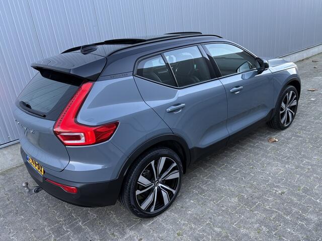 Volvo XC40 Recharge P8 AWD R-DESIGN TREKHAAK PANODAK