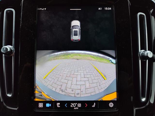 Volvo XC40 Recharge P8 AWD R-Design SOH 90% Adap.Cruise Navi Ecc Camera Apple Carplay Android Auto Pdc Stoelverwarming Lmv 19" Privacy Glas Google Maps DAB+ Origineel Nederlandse Auto Nieuwprijs ¤59.825,- Export - Handel