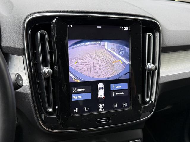 Volvo XC40 2.0 T4 Momentum Aut. |Camera|Trekhaak|DAB|