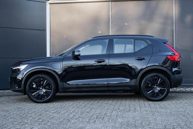 Volvo XC40 1.5 T4 Plug-in hybrid Plus Dark | Panoramadak | Trekjaak semi elek inklapbaar | 18"Black Edition Velgen |