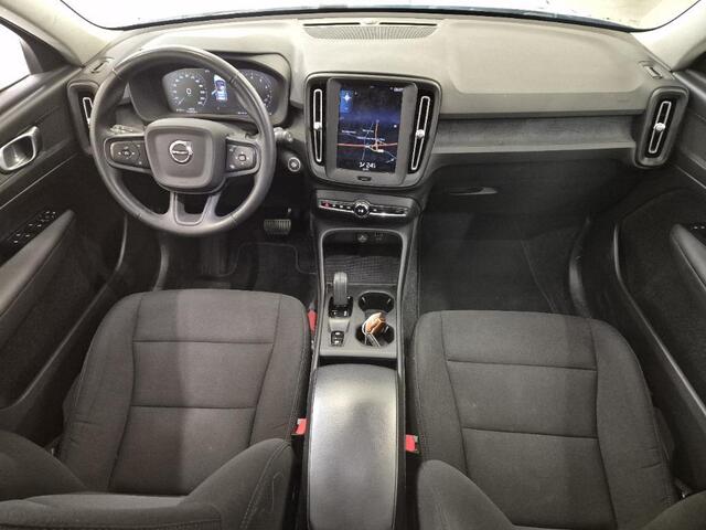 Volvo XC40 1.5 T2 Momentum Core | Cruise Control | Navigatie | Apple CarPlay & Android Auto | Parkeersensoren Achter | DAB Radio |