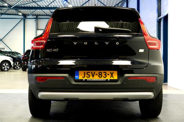 Volvo XC40 1.5 T5 Plug-in Hybrid 193kW/262pk DCT7 Ultimate Bright FACELIFT! PANORAMADAK + HARMAN/KARDON + ADAPT.CRUISE + PILOT ASSIST + NAVI SENSUS + BLIS + LANE ASSIST + EL.STOELEN + STOEL-&STUURVERWARMING + CAMERA + KEYLESS + PARKSENSOREN V&A + 20" LM-VELGEN!!