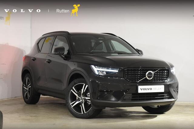 Volvo XC40 B4 211PK Automaat Plus Dark / Extra getint glas / Microtech/Nubuck / Camera achter