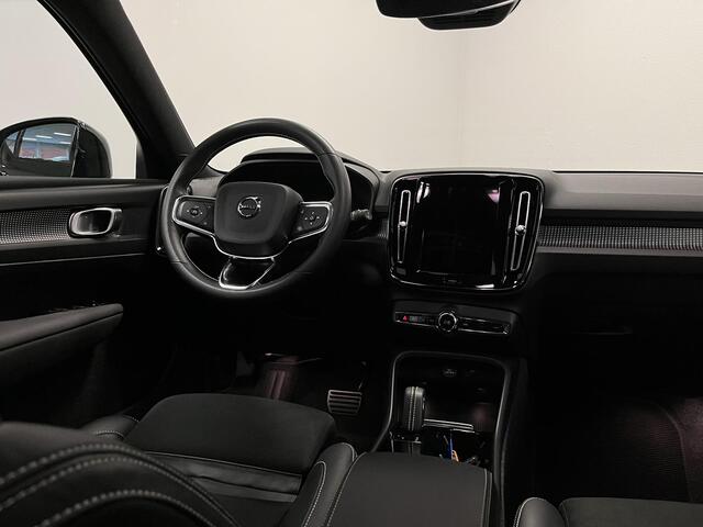 Volvo XC40 Recharge P8 AWD R-Design | 93% SOH | CAMERA | STOELVERWARMING | 1e-EIG. |