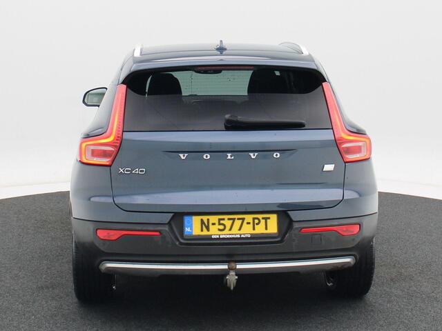 Volvo XC40 1.5 T5 Recharge Inscription 263 Pk | Harman/Kardon | Trekhaak Elektrisch | Stoel- & Stuurverwarming | Virtual Cockpit | Camera | LED | 19 Inch