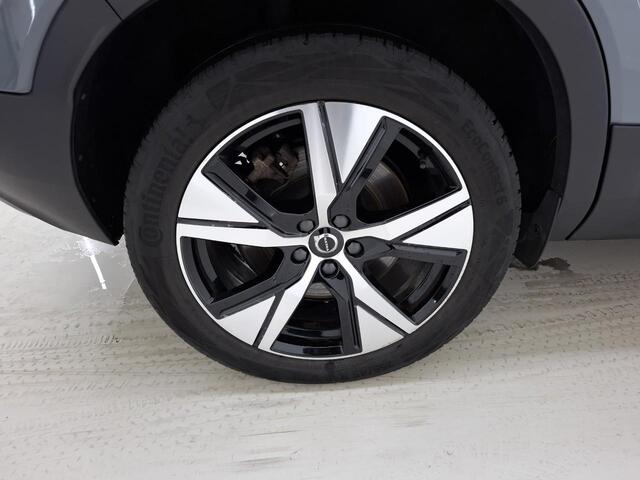 Volvo XC40 Recharge P8 AWD R-Design