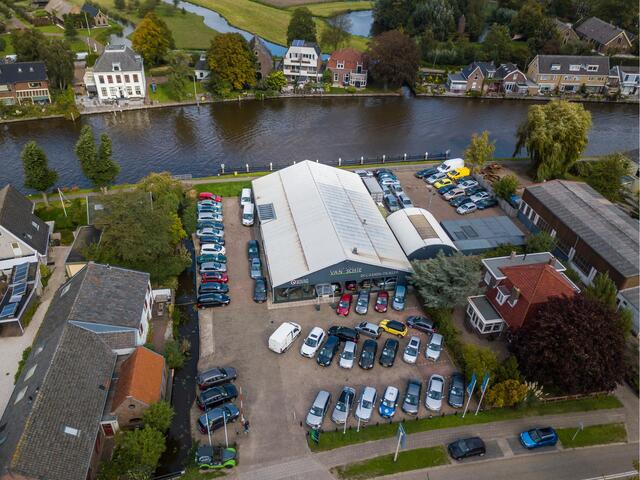 Volvo XC40 Recharge P8 AWD R-Design 3-Fase 1e-Eig. & Keurig-Onderh. BOVAG-Garantie. NL-Auto.