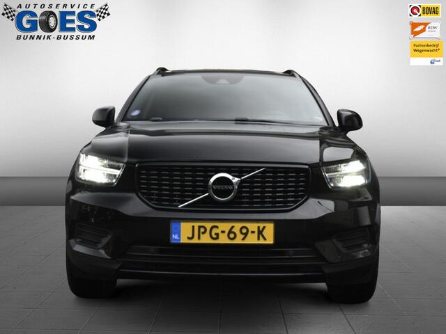 Volvo XC40 R Design 2WD