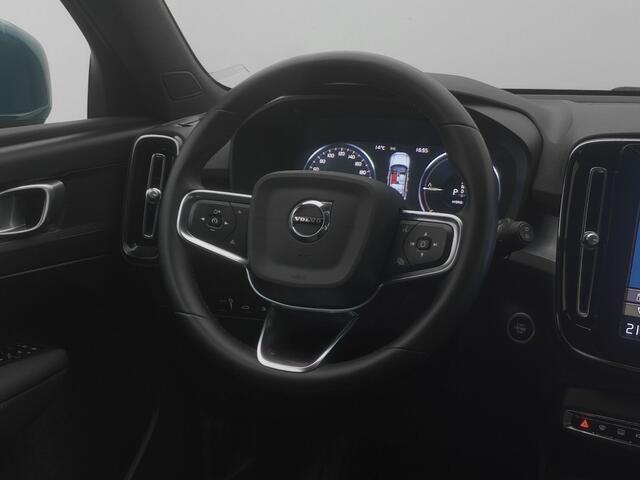 Volvo XC40 1.5 T4 Recharge Inscription Expression | CAMERA | KEYLESS