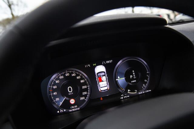 Volvo XC40 1.5 T4 Recharge Inscription Expression , Trekhaak, Carplay,