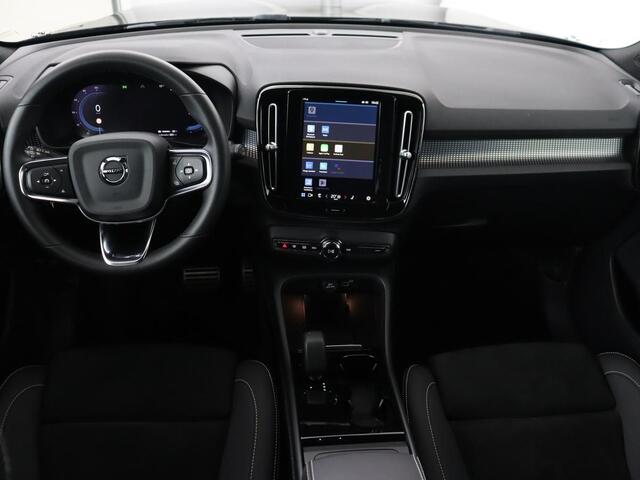 Volvo XC40 Recharge Plus | Trekhaak | Stoel & stuurverwarming | Warmtepomp | Adaptive cruise | Carplay | Navigatie | Camera | Leder/Alcantara | Full LED | DAB | Standkachel | Bluetooth | Climate control