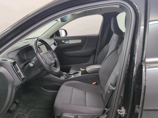 Volvo XC40 1.5 T5 Twin Engine Momentum Pro NAVI | ECC | LMV | CRUISE | PDC