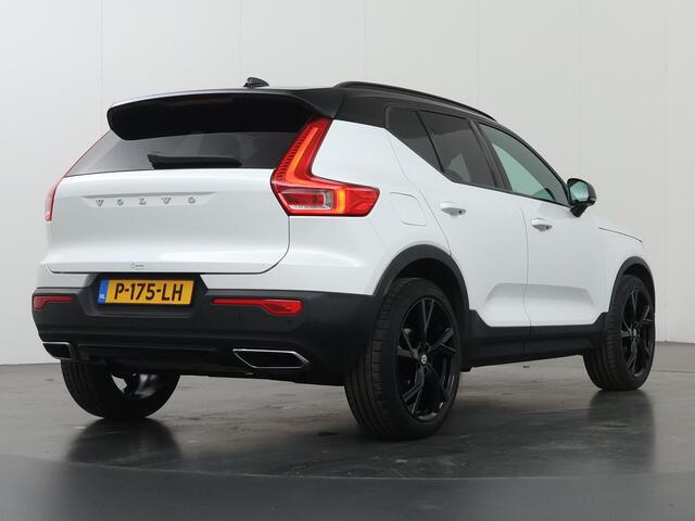 Volvo XC40 1.5 T3 R-Design | Panoramadak | Harman/Kardon | Camera | Comfortstoelen ele.verstelbaar + geheugen | Navigatie | Stoel/Stuurverwarming |