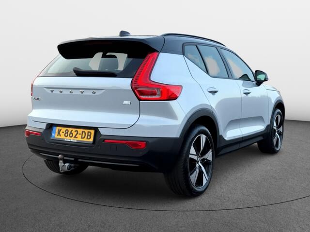 Volvo XC40 Recharge P8 AWD R-Design | HarmanKardon | Panorama | Two-tone 40