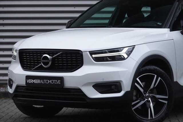 Volvo XC40 2.0 T4 R-Design | Pano | Trekhaak | Memory | H&K | Camera | ACC |