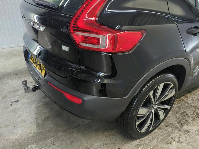 Volvo XC40 P8 78KWH RECHARGE AWD R-DESIGN TREKHAAK/ACARPLAY/HLEER/FABRIEKSGARANTIE