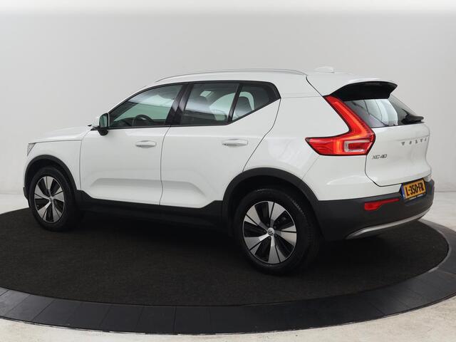 Volvo XC40 1.5 T2 Business Pro | Trekhaak | Camera | Carplay | Adaptive cruise | Keyless | Full LED | Navigatie | Parkeerhulp | Digital Cockpit | Climate control | Bluetooth