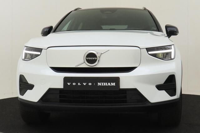 Volvo XC40 RECHARGE CORE 70 kWh -CAMERA|PRIVACY.GLAS|CRUISE|GOOGLE|19"