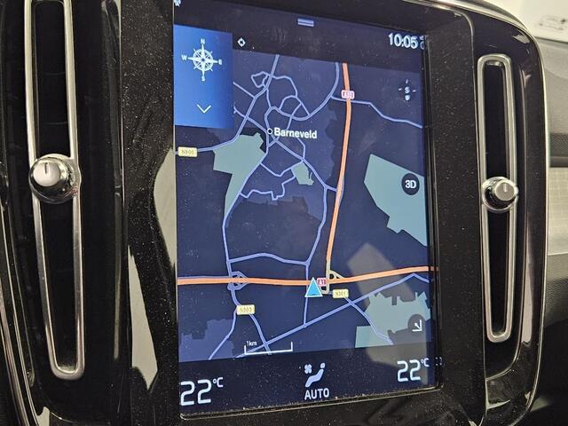 Volvo XC40 1.5 T3 Business Pro | Adaptieve Cruise Control | Parkeercamera | Trekhaak | Uitschuifbare Beensteunen | Dodehoek Detectie | Navigatie | Apple CarPlay & Android Auto |