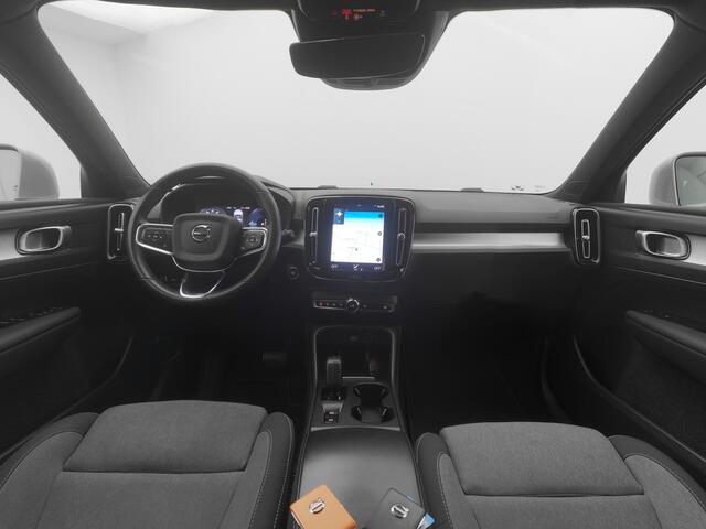 Volvo XC40 1.5 T4 Recharge Inscription Expression | CAMERA | KEYLESS